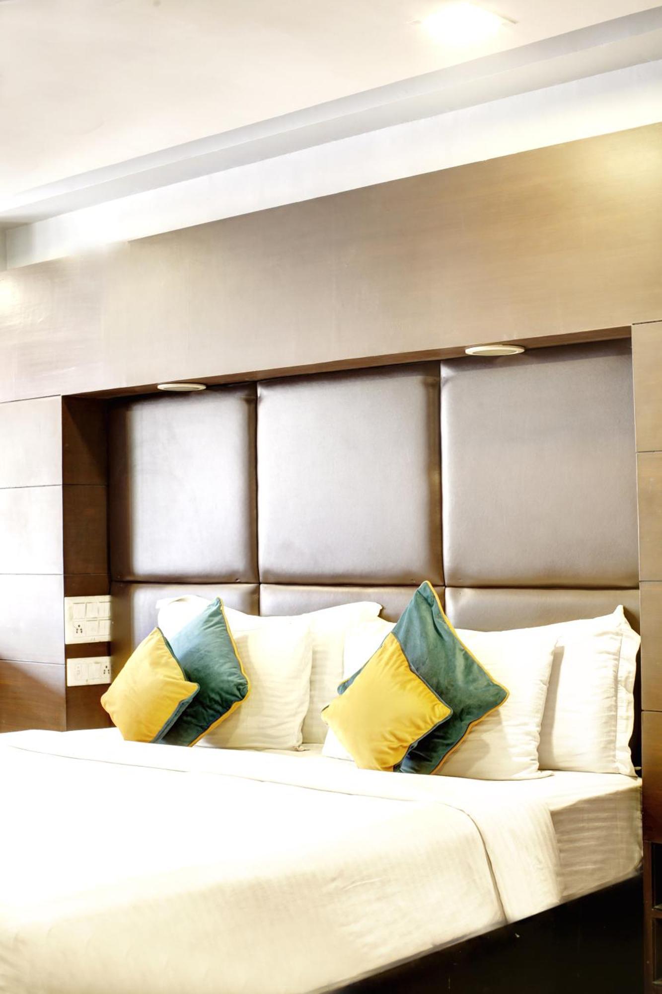 Hotel Bb Palace Delhi  Eksteriør bilde